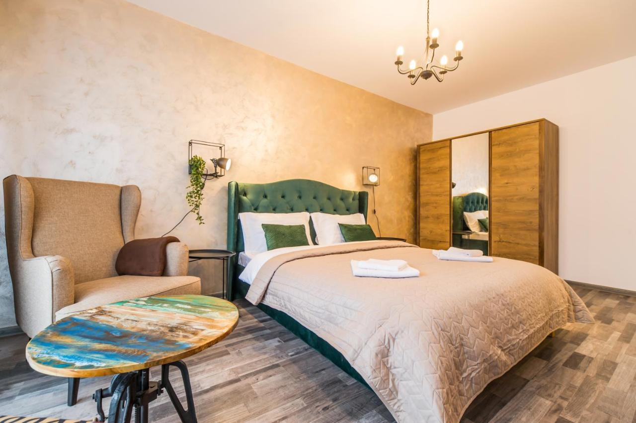 Apartament Smarald Брашов Екстер'єр фото